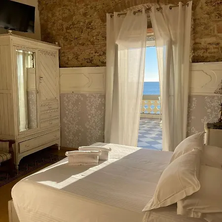 Garzelli Πανδοχείο *